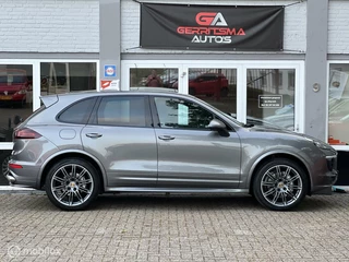 Porsche Cayenne Porsche Cayenne 4.2 D S - afbeelding nr 4