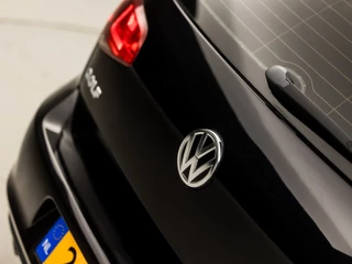 Volkswagen Golf Volkswagen Golf 1.6 TDI Sport Automaat (SCHERM, LOGISCH NAP, CRUISE, GETINT GLAS, SPORTSTOELEN, ARMSTEUN, SPORTSTOELEN, NIEUWE APK, ELEK PAKKET, NIEUWSTAAT) - afbeelding nr 23
