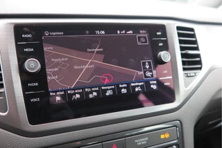 Volkswagen Golf Sportsvan Cruise-control,PDC, LMV,Achteruitrijcamera ,Stoelverwarming, Navigatie . etc. . - afbeelding nr 43