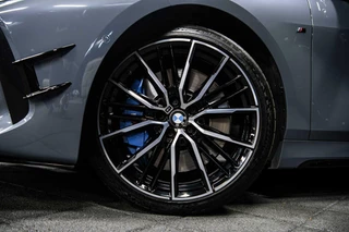 BMW 1 Serie BMW 1-serie M135i xDrive High Executive Edition | Panodak | HUD | H&K | Leder | NL auto | - afbeelding nr 22