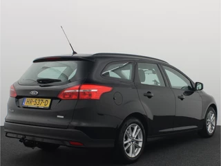Ford Focus TREKHAAK / NAVI / CLIMA / PDC / BLUETOOTH / CRUISE - afbeelding nr 13