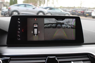 BMW 5 Serie BMW 5 Serie Touring 520d High Exe. M Sport / Panoramadak / Camera / Head-up / 19'' / Leder / Navigatie / Stoelverwarming / Cruise Control - afbeelding nr 22