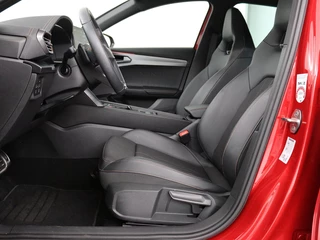 CUPRA Formentor CUPRA Formentor 1.4 e-Hybrid VZ | 245pk | Stuurverwarming | Adaptive cruise | Camera | Navigatie | Keyless | Full LED | Sportstoelen | PHEV - afbeelding nr 4