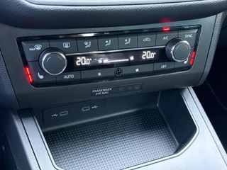 SEAT Ibiza SEAT Ibiza 1.0 TSI FR Business Intense Plus | NL-auto | 1e Eig | Navi | Carplay | Camera | LED | Stoelverw. - afbeelding nr 32