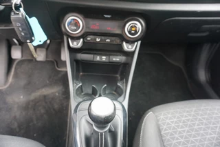 Kia Picanto KIA Picanto 1.0 CVVT 67pk 5-zits DynamicLine Navigatie Camera LM velgen - afbeelding nr 12