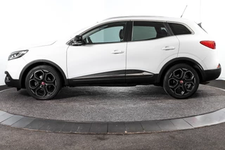 Renault Kadjar | Cruise | Stoelverw. | PDC | Camera | NAV | ECC | Trekhaak | LM 19