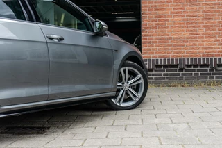 Volkswagen Golf Volkswagen Golf 1.5 TSI R-Line Pano / Camera / ACC - afbeelding nr 7