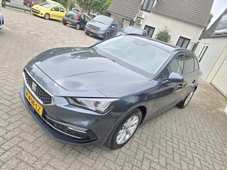 SEAT Leon Seat Leon Sportstourer 1.0 eTSI Style Business Intense AUTOMAAT Clima|Navi|Virtual|LED|Camera|Nap!! - afbeelding nr 47