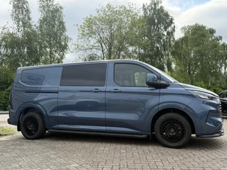 Ford Transit Custom Ford Transit Custom 300 2.0 TDCI L2H1 Limited DC | SCI | 136pk | Dubbele Cabine | Chrome Blue | Trekhaak | Dubbele Schuifdeur | Bijrijdersstoel | Sidesteps | Bumperpakket | Zwarte velgen  | Stoelverwarming | Camera - afbeelding nr 2
