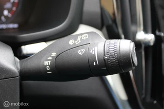 Volvo V60 Volvo V60 2.0 B4 Inscription 200 pk, Leer, Memory, stoel + stuur verwarming, Adaptief Cruis, Camera, Full Led, Clima,18 inch Lmv, Donker glas. - afbeelding nr 38