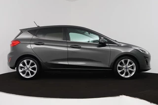 Ford Fiesta Ford Fiesta 1.0 EcoBoost Titanium Business (NAVIGATIE, PARKEERSENSOREN, ACHTERUITRIJCAMERA, CRUISE, NL-AUTO) - afbeelding nr 14