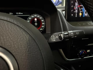Nissan QASHQAI Nissan Qashqai 1.5 e-Power | Navi |190PK| 360° Cam | Pano| Keyless Entry|Nardo Grey - afbeelding nr 20