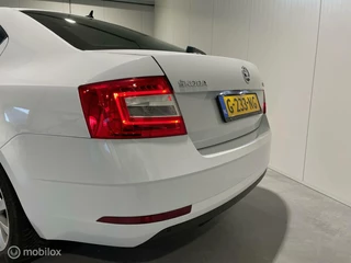 Škoda Octavia Skoda Octavia 1.0 TSI 85kw/115 pk,Greentech Business Edition, Clima|Navi|Cruise|El.ramen en spiegels|Apple-carplay - afbeelding nr 9