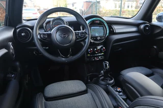 MINI Cooper Mini Cooper 1.5 136 PK Aut. Chili Automaat|Ecc|Carplay|Navi|Pdc|Leder|Zwarte hemel|Dealer onderhouden - afbeelding nr 16