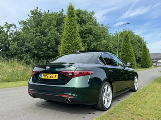 Alfa Romeo Giulia Alfa Romeo Giulia 2.0T Verde Visconti!! 37dkm!! Pano! Vol!! - afbeelding nr 6