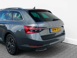 Škoda Superb Skoda Superb Combi 1.4 TSI iV 218pk Laurin & Klement | Leder | Panoramadak | 360 Camera | Trekhaak - afbeelding nr 39