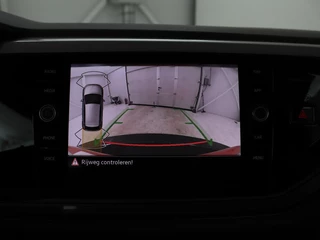 Volkswagen Polo Volkswagen Polo 1.0 TSI R-Line | Stoelverwarming | Camera |  Carplay | Climate control | Adaptive cruise | Full LED | Navigatie | Virtual Cockpit - afbeelding nr 11