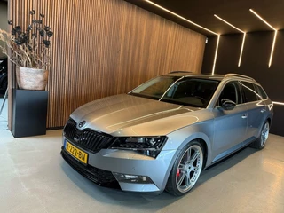Škoda Superb Skoda Superb Combi 2.0 TDI Laurin & Klement Pano 190pk DSG - afbeelding nr 21