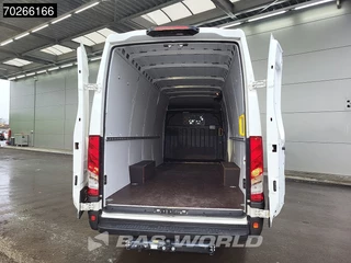 Iveco Daily Iveco Daily 35S16 Automaat 14.000KM Trekhaak L3H2 Camera Airco Parkeersensoren L4H2 16m3 Airco Trekhaak - afbeelding nr 3