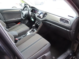 Volkswagen T-Roc Volkswagen T-Roc 1.5 TSI DSG Style Bns Ecc Nav Pano Led Trekhaak 2021 - afbeelding nr 37