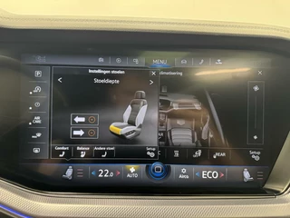 Volkswagen Touareg Volkswagen Touareg 3.0 TSi DSG R-Line 4Motion Navigatie-Pano-Elektr.Trekhaak-Achterasbesturing-Adapt.Cr.Contr-Carplay-Clima-Camera-Stoel/Stuurverwarming-Luchtvering-Headup - afbeelding nr 27