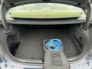 BMW 3 Serie BMW 3-serie 330e 252pk Centennial High Executive | Plug In Hybride | Lage KM NAP ! | Luchtvering | Compleet | NL Auto & Dealeronderhouden | - afbeelding nr 20