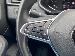 Renault Clio Renault Clio 1.0 TCE Intens - NL Auto - Apple/Android Carplay - All Season - afbeelding nr 17