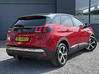 Peugeot 3008 Peugeot 3008 1.2 PureTech Blue Lease Executive Automaat,Navi,Clima,Cruise,Camera,Trekhaak,131pk,Apple Carplay,N.A.P,APK tot 01-2026 - afbeelding nr 2