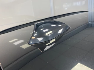 BMW 3 Serie BMW 3-serie Touring 318i Executive | LED | ELEKT ACHTERKLEP | NAVI | 18