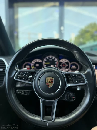 Porsche Cayenne Porsche Cayenne 3.0 e-Hybrid Coupé|Sportdesign|luchtvering - afbeelding nr 25