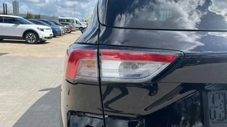 Ford Kuga Ford Kuga 2.5 PHEV ST-Line X 225pk | Winterpack | Panoramadak | Trekhaak Afneembaar | SYNC 3 Navigatie - afbeelding nr 15