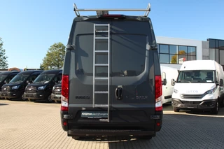 Iveco Daily L2H2 | Automaat | Navi | Camera | Adap. Cruise | Gev. Stoel | Clima | L+R Zijdeur  | 3500kg trekgew. | Lease 717,- p/m - afbeelding nr 7