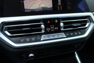 BMW 3 Serie BMW 3 Serie 330E Navi, Clima, Apple Carplay/ Android Auto, etc. - afbeelding nr 29