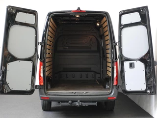 Mercedes-Benz Sprinter Mercedes-Benz Sprinter 1.9 CDI 150PK L2H2 RWD Automaat Airco Navigatie Camera 3Zits Cruise Control - afbeelding nr 3