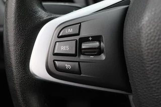 BMW 2 Serie BMW 2 Serie Active Tourer 218i Essential Climate, Panoramadak, Stoelverwarming, Bluetooth, Navigatie, Trekhaak, 16'' - afbeelding nr 36