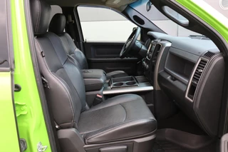Dodge Ram 1500 Dodge Ram 1500 5.7 V8 4x4 Quad Cab Sport | Leder | Camera |  Trekhaak | 20'' | Airco | Cruise control | LPG 122 liter | LED verstraler | Bluetooth | Side-Bars - afbeelding nr 4