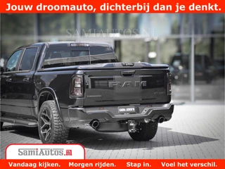 Dodge Ram 1500 Dodge Ram 1500 Laramie Night | Face Lift | 420Pk 636 Nn | Extra Groot Scherm + Passagiers Scherm | Comfortabele Dubbele Cabine met Royale 5 Zitplaatsen | BPM vrij | Nu Leverbaar uit Voorraad | Voorraad Nr  2220 - 5039 - afbeelding nr 11
