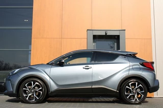 Toyota C-HR Toyota C-HR 2.0 Hybrid Style Luxury | JBL | Camera | Navi - afbeelding nr 2