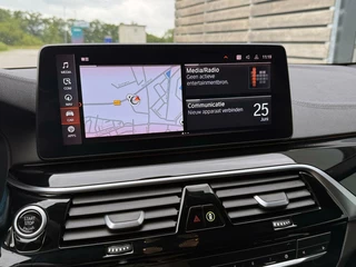 BMW 5 Serie BMW 5-serie Touring 520i Business Edition Plus|Luxury Line|Laser Light| - afbeelding nr 5