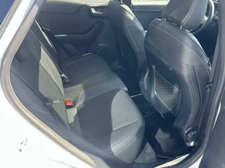 Ford Puma Ford Puma 1.0 EcoBoost Hybrid - afbeelding nr 30
