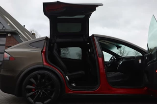 Tesla Model X Tesla Model X P100D Performance + 6p. 613+ PK Autopiloot|Alcantara hemelb.|A cruise|Carbon|Elektrisch sluitende deuren|22Inch|Panodaken|Trhk|Luchtvering|Sfeer verlichting|Cameras|stuur, Stoelverwarming, koeling|Trekgewicht 2250 kg - afbeelding nr 109