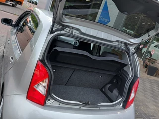 SEAT Mii SEAT Mii 1.0 60pk Sport Intense 5-Deurs | Origineel NL | Airco | Cruise | Bluetooth Carkit+Streaming | Elek.Ramen+Spiegels | Licht+Regensensor | Pdc | Mistlampen | Privacy Glass | 15''lm - afbeelding nr 26