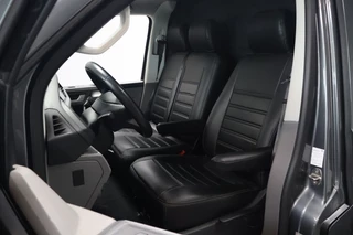 Volkswagen Transporter Volkswagen Transporter 2.0 TDI L2H1 Bulli 204PK Automaat | 15dkm NAP | Carplay - afbeelding nr 10