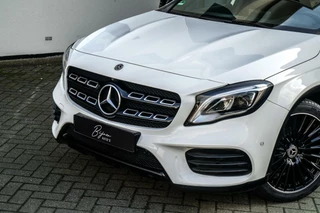 Mercedes-Benz GLA Mercedes GLA-klasse 200 AMG Line PANO / 360 CAMERA / NAVI - afbeelding nr 4