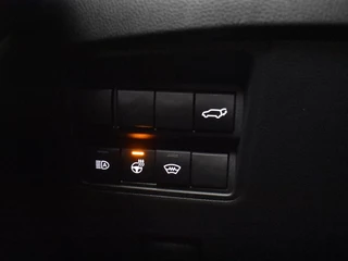 Toyota Yaris Cross Toyota Yaris Cross 1.5 Hybrid 130PK GR Sport | Stuur en Stoelverwarming | PDC V+A+ - afbeelding nr 25