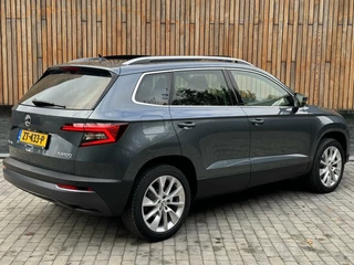 Škoda Karoq Skoda Karoq 1.5 TSI Style DSG Automaat | Panoramadak | LED verlichting | Cruise control adaptief | Elektrisch bedienbare achterklep | Sporstoelen | Stoelverwarming | Canton Audiosysteem | Navigatie grootscherm - afbeelding nr 2