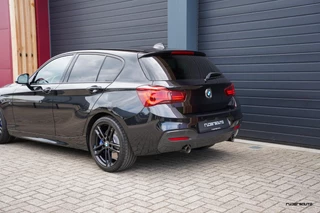 BMW 1 Serie BMW 1-serie M140i LCI2 | Navi Pro | Camera | HK | Stuurverwarming | Alcantara | Adaptief onderstel | 5-deurs - afbeelding nr 44