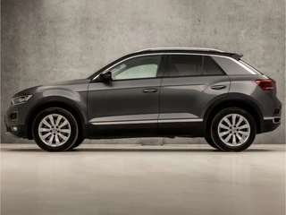 Volkswagen T-Roc 150Pk (VIRTUAL COCKPIT, APPLE CARPLAY, CLIMATE, ADAPTIVE CRUISE, SPORTSTOELEN, LED KOPLAMPEN, GETINT GLAS, LANE ASSIST, NIEUWSTAAT) - afbeelding nr 2
