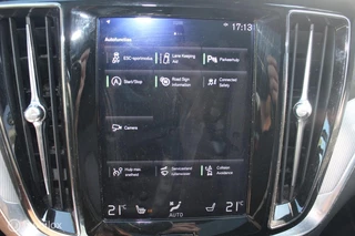 Volvo V60 Volvo V60 2.0 T4 R-Design Panodak/Leder/Memory/19Inch/Trekhaak - afbeelding nr 25