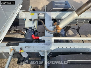 Iveco Daily Iveco Daily 35C14 Open Laadbak met Kist Dubbel Cabine Dubbellucht 3,5t Trekhaak Airco Cruise Euro6 Pickup Pritsche Open Box 2m3 Airco Trekhaak Cruise control - afbeelding nr 24